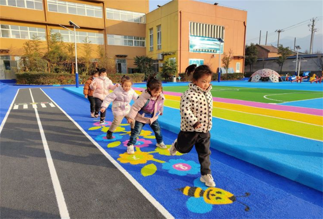 1681372507600137.png 幼儿园场地设计,凯发k8幼儿园专用地弹坪