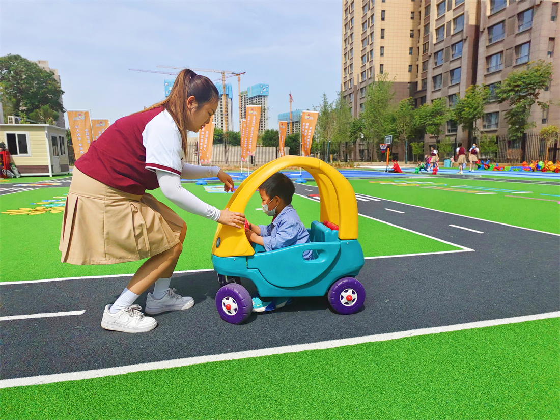 1681954587397900.jpg 幼儿园场地设计
